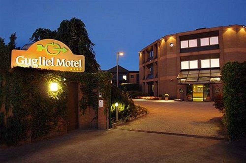 Guglielmotel Brembate Esterno foto