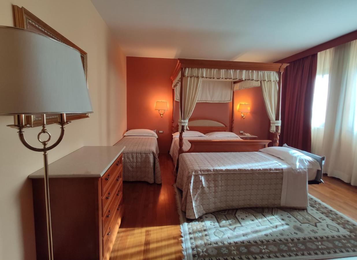 Guglielmotel Brembate Esterno foto